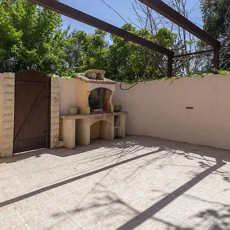 Maison Individuelle La Salamandre Bleutee Santa-Maria-Poggio (Corsica)